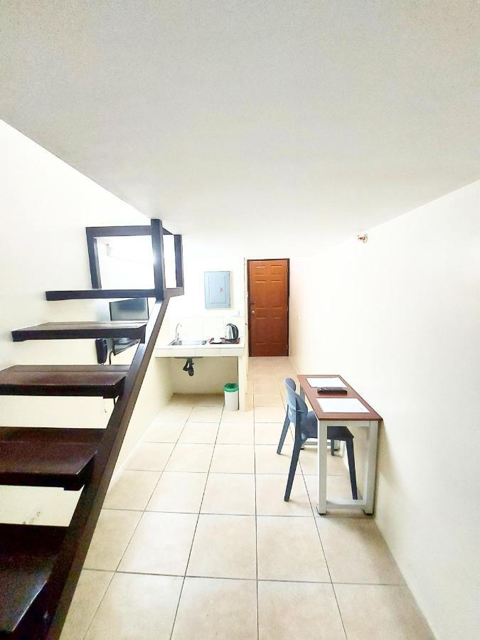 Airobedz Manila - A Value Hotel المظهر الخارجي الصورة